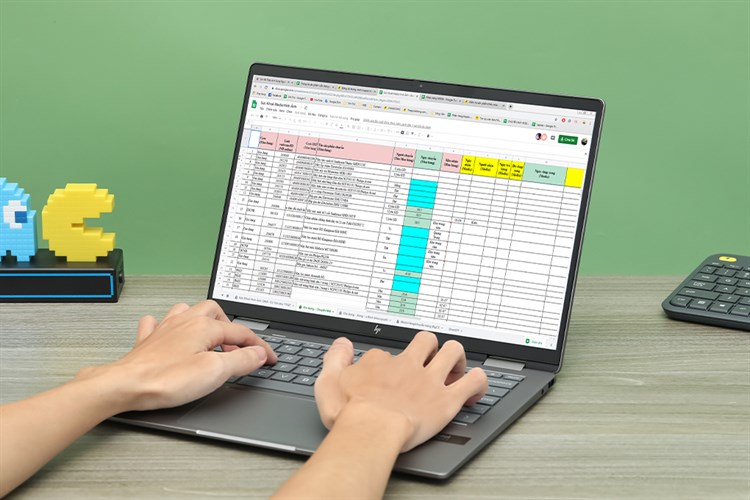 Hiệu năng Laptop HP Envy x360 mạnh mẽ