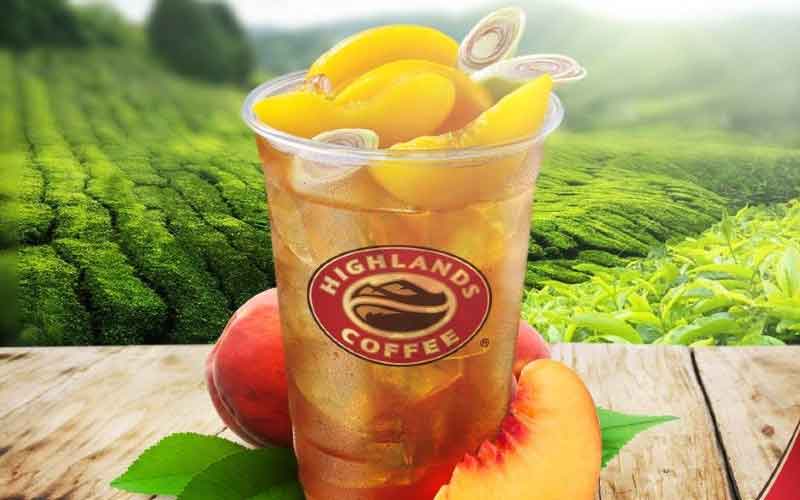 Trà Thanh Đào Highland – Review Chi Tiết, Hương Vị, Giá Bán